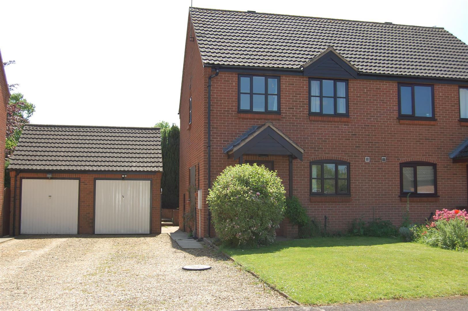 3 bedroom property in Grantham